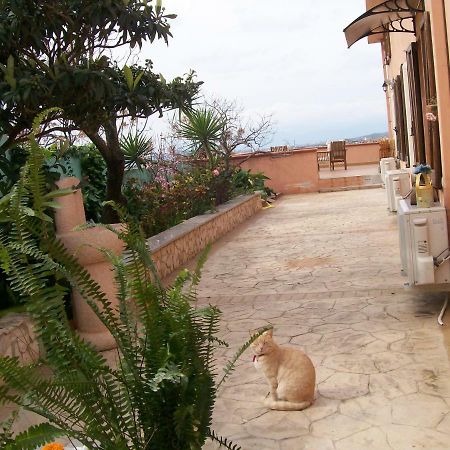كوارتو سانتيلينا B&B Villa Sul Golfo المظهر الخارجي الصورة